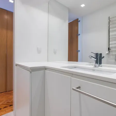 Gervasio Lobato * Лісабон