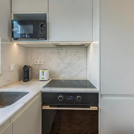 Апартаменти Gervasio Lobato *